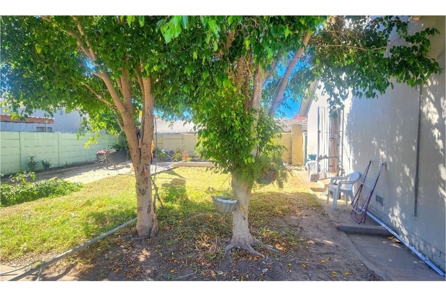 3 Bedroom Property for Sale in Esterville Western Cape